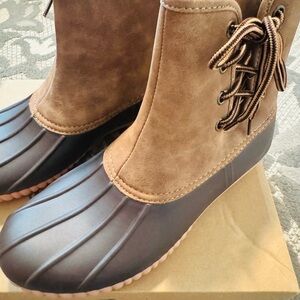 Brown Lace-Up Boots Size 8